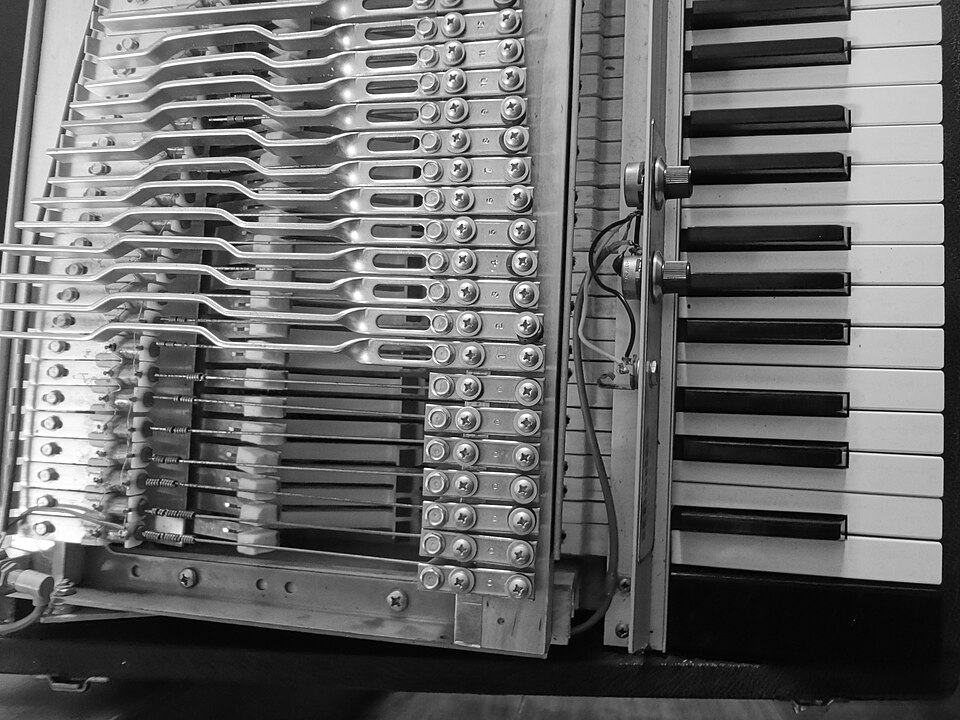 interior and keyboard of a Fender Rhodes